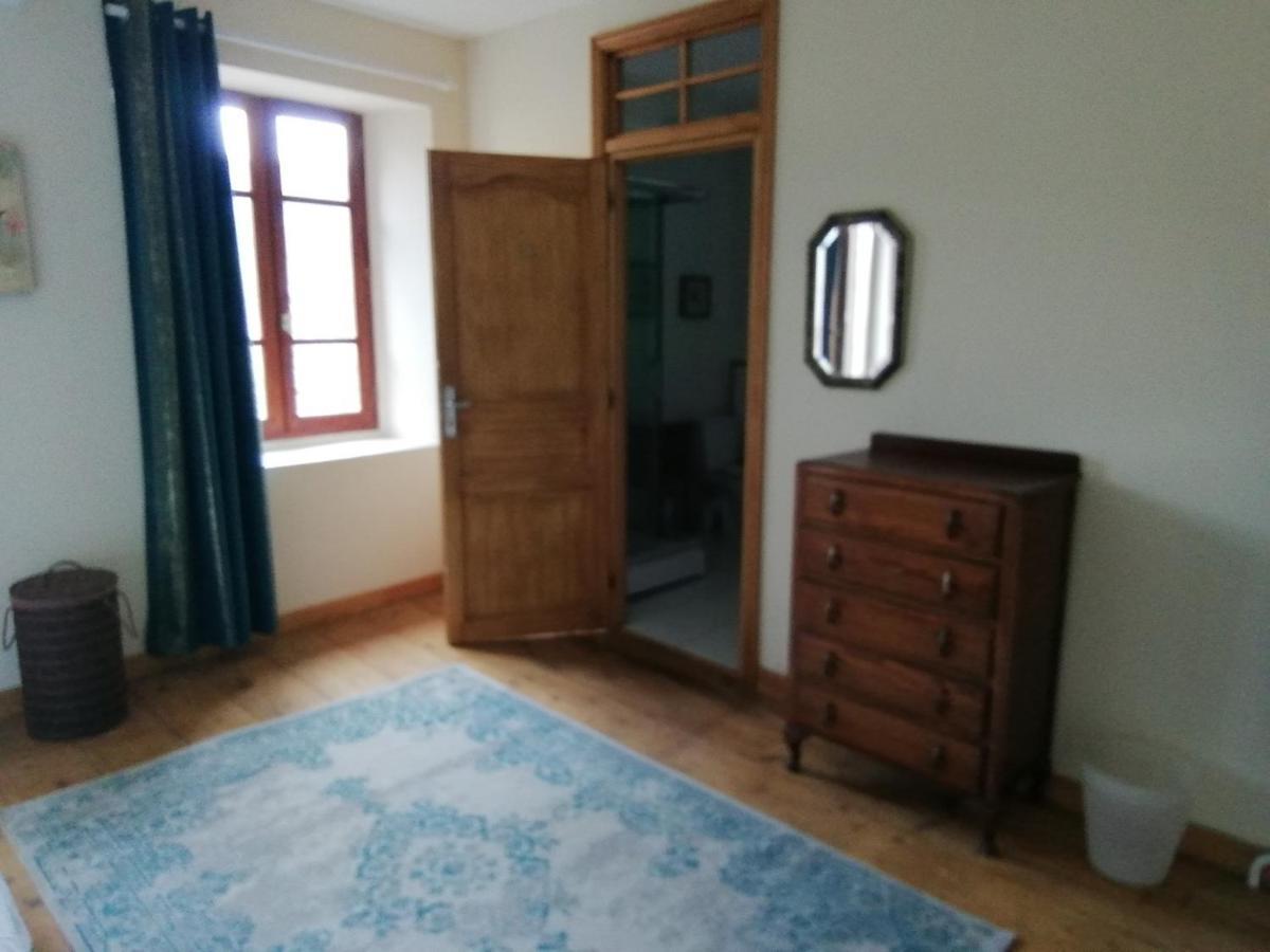 Aux Douces Nuits De Rivel Bed & Breakfast Luaran gambar